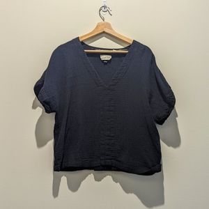 Universal Thread Double Gauze Black V-Neck